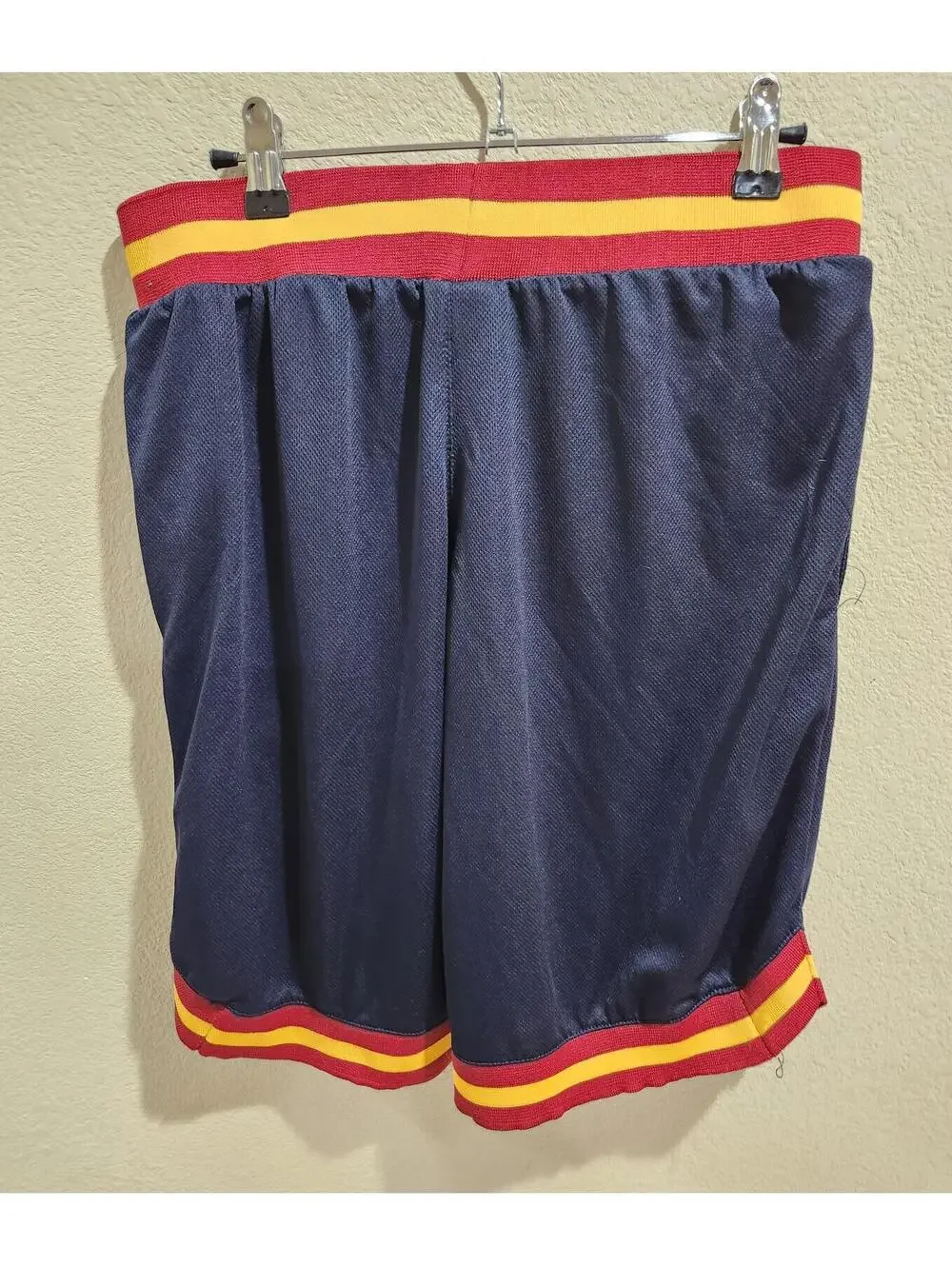 NBA Cleveland Cavaliers Lebron James basketball Performance Shorts Men's Small